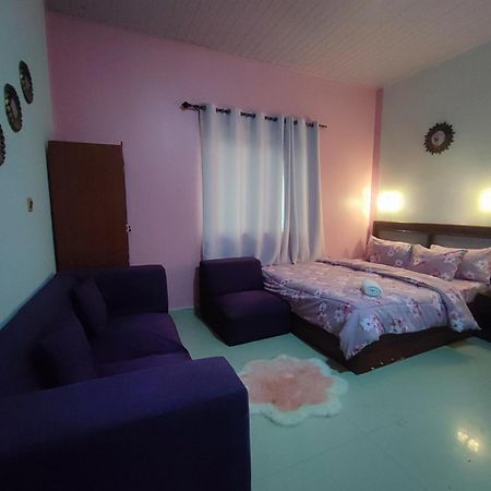 Готель Ellisa Hospitality And Spa Аккра Екстер'єр фото