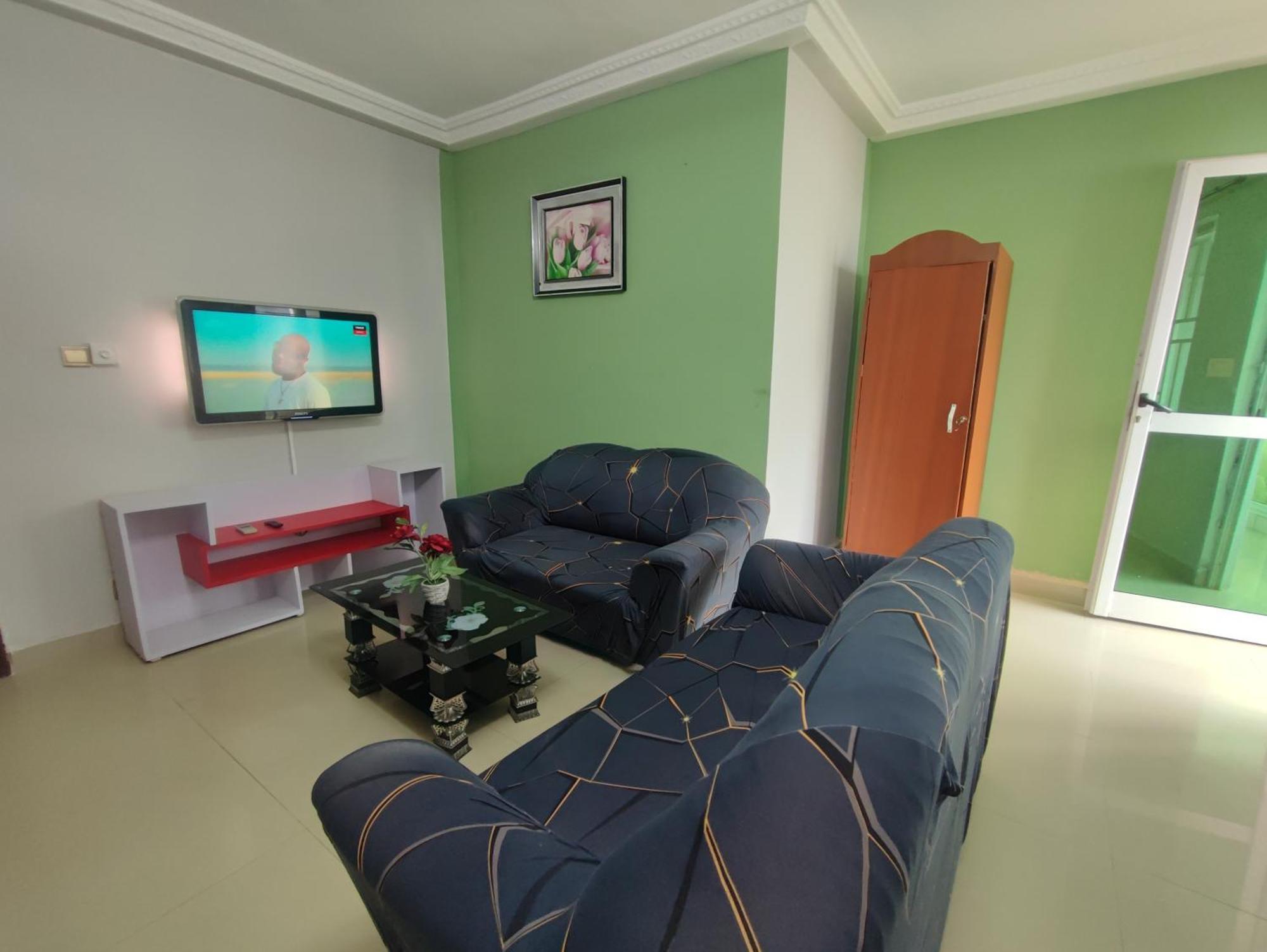 Готель Ellisa Hospitality And Spa Аккра Екстер'єр фото