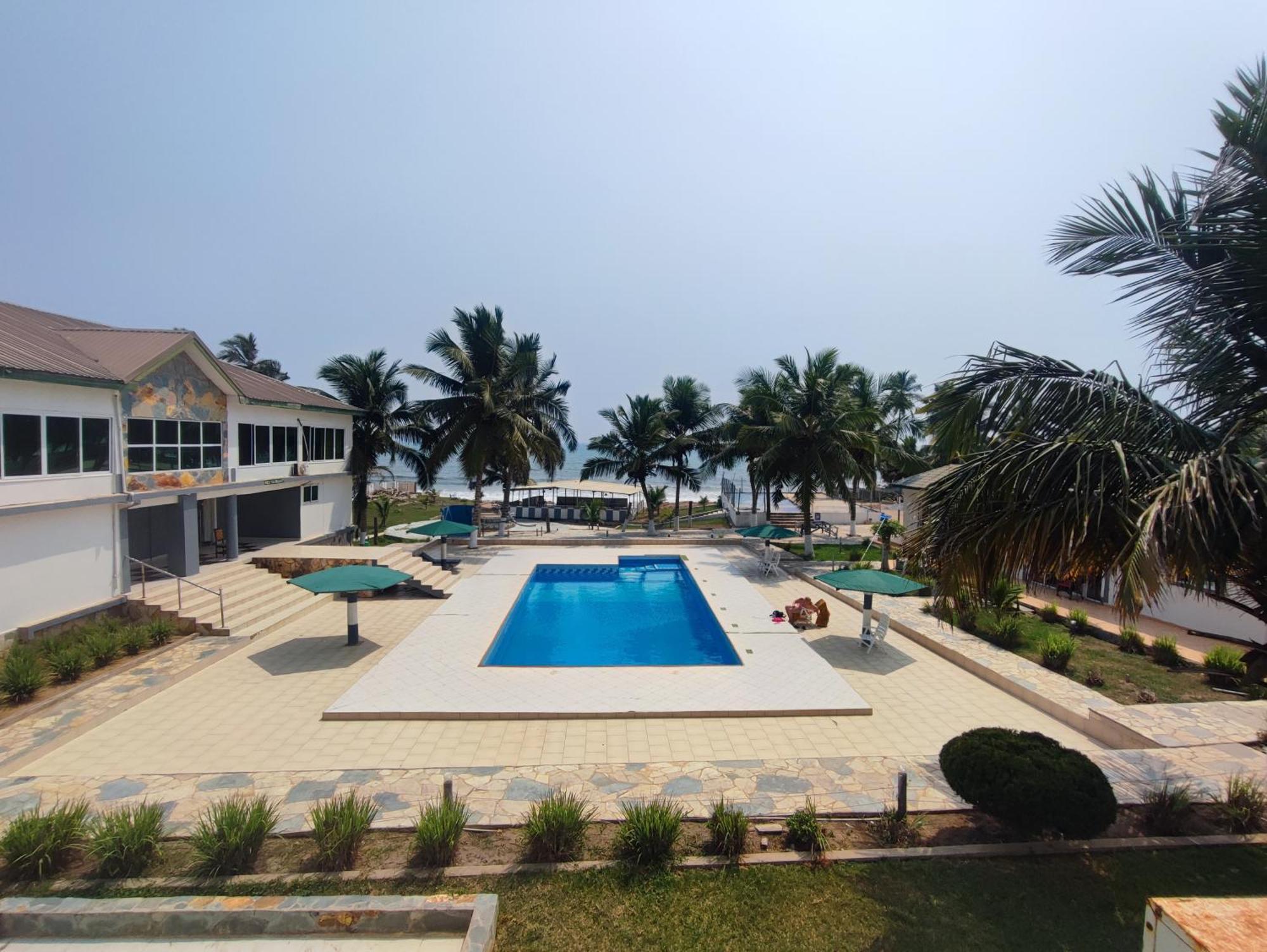 Готель Ellisa Hospitality And Spa Аккра Екстер'єр фото