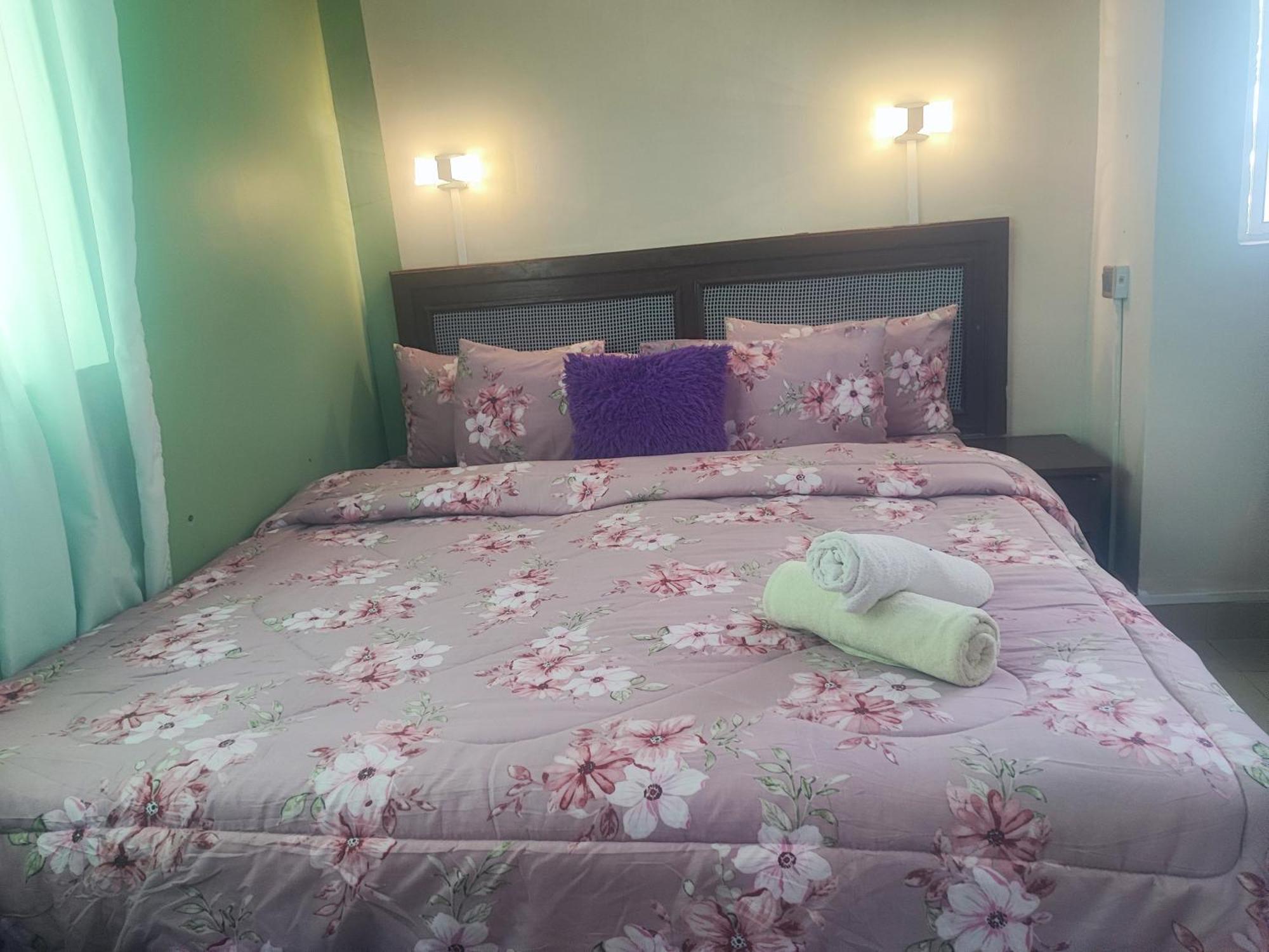 Готель Ellisa Hospitality And Spa Аккра Екстер'єр фото